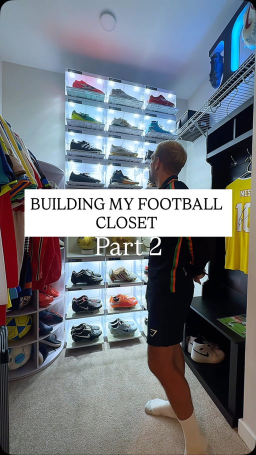 Just listen🛠️🧰🪟🔐😅 VAULT mark ii - follow for mark iii upgrades 😆 you can find all of the items in my bio 🤙

#asmr #diy #football #soccer #closets #mensstyle #footballislife #classicfootballboots #classicsoccercleats #soccerjerseys