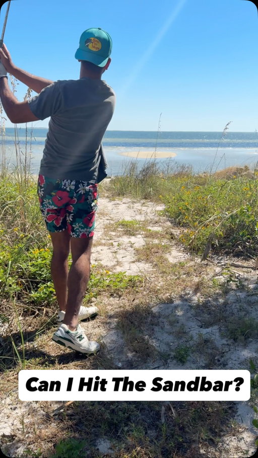 Couldn’t believe it 🤯 what’s the next video idea I should do this week while we’re at the beach?? 
•
•
•
•
•
#golf #golflife #golfaddict #golfstagram #golfdad #beachgolf