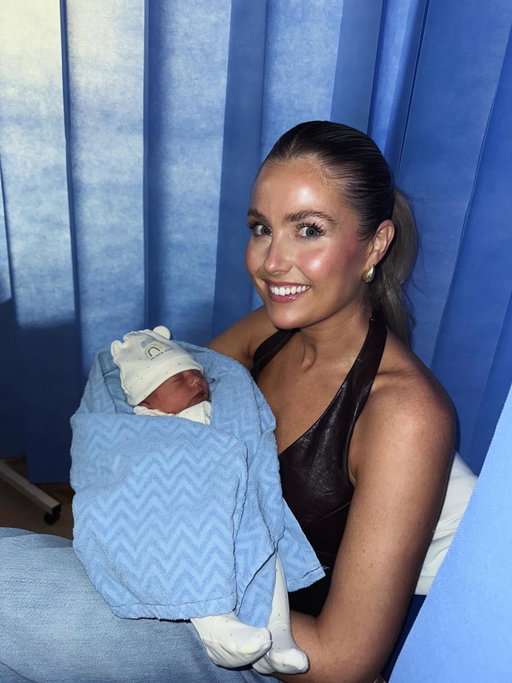 A new nephew to love, to hold and to watch grow 🤍 
Sweet baby Noah, perfect in every way 🥰

He has brought so much love to our family already. 
So proud of my little sister 🥰 @victorianugent95 the best momma already 🩵