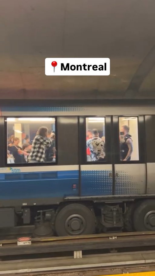 Spotted in Montreal's metro...

📽: @grace.ful3