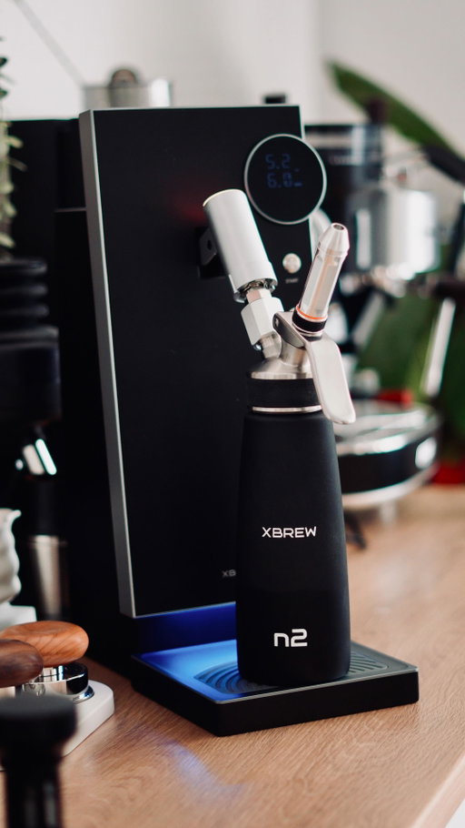 imagine your cold brew…on infinite nitro 😮‍💨

get ready. nitrogen is going infinite. 
EverNitro just dropped on Kickstarter - first 95% nitrogen from air, zero cartridges, zero waste. 

be the early bird. your baristas-level pour is coming. 
🔗 link in bio to lock in your spot.