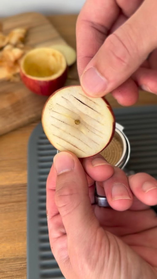 Apple Pie Espresso ASMR 🍎🥧☕️

#coffee #coffeerecipe #espresso #specialtycoffee #coffeetime #coffeelover #craftcoffee #pourovercoffee #butfirstcoffee #pullandpour