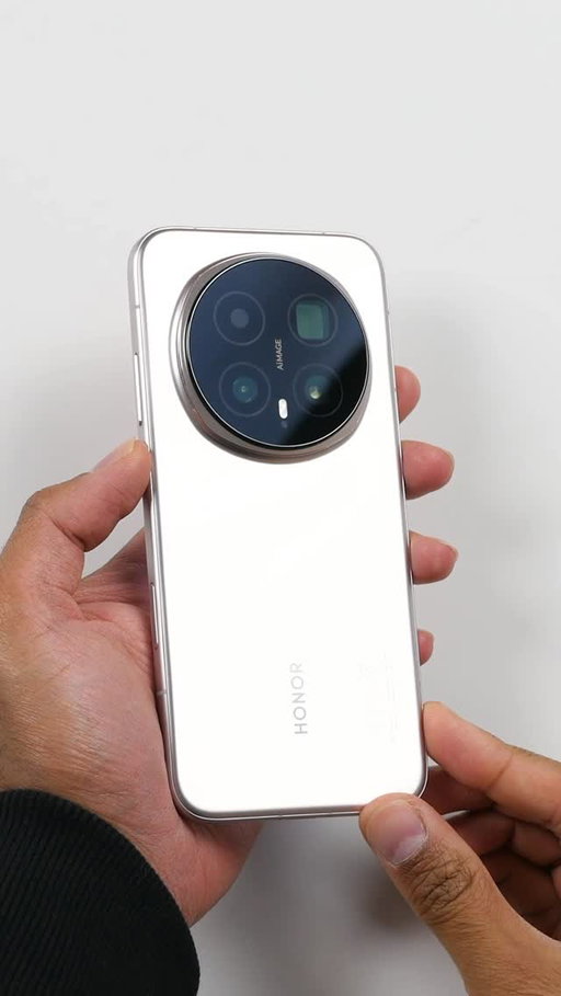 HONOR Magic 8 Pro Unboxing!  Snapdragon 8 Elite Gen 5, 200MP Ultra Night Telephoto and 7100mAh Battery 😯
.
.
.
.
.
.
.
.
#honormagic8pro #honor #honormagic8 #asmr #unboxing #asmrsounds
Images/Videos Copyright © 2025 SuperSaf. Please DO NOT reupload this video.