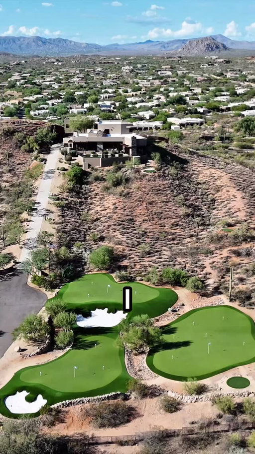 That wiffle ball field 👀