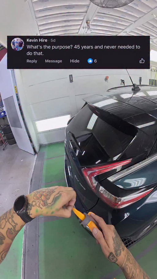 45 years without soft edge? Insanity! Door jambs, body lines, fender gaps there are so many uses for soft edge. Knowing how to fold tape or having a tool for it is essential for my day to day process. Here I’m using the tape cutter from @collisionedge same concept as pulling over the knee just way faster. How do you guys use soft edge?

Tape used @q1_refinishing_solutions 
Premium 🍊 
.
.
.
#collisionedge #tapecutter #autobody #refinish #refinishkulture #refinisherlife #swrefinish #refinisherfamily #refinishfamily #refinishtechnicians #ultra9k