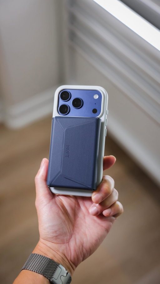 The @moft.us Snap Field Wallet has been my go-to lately. It keeps things minimal while still holding up to 8 cards with ease. And the kickstand is a bonus!

Get $10 off when you buy a Snap Case for iPhone 17 series with any add-on.

👉 Comment “wallet” if you want to check it out.

#moft #magsafewallet #iphone17pro