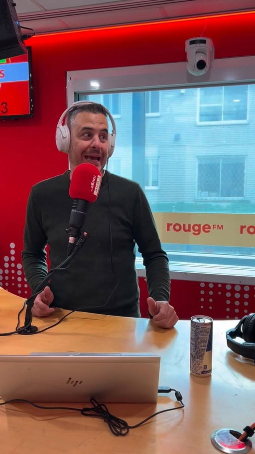 Après la chanson des épices, la chanson du cul local! 😂