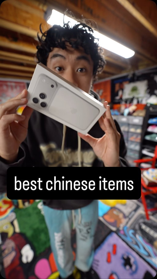 the best chinese items i have… iphone 17 pro max 😳

#whydna #fashion #streetwear #pickups #itaobuy