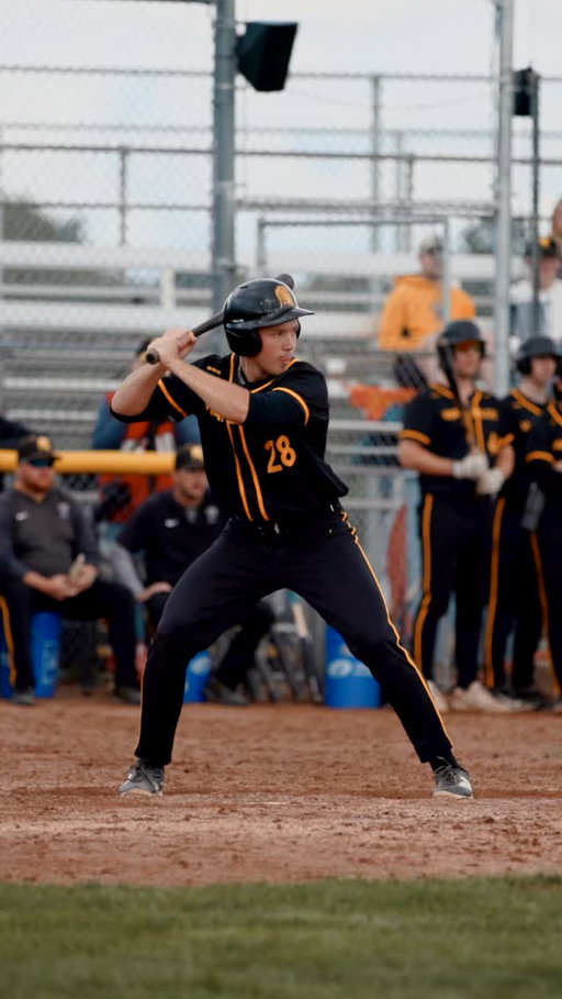 Pitch perfect moments! ⚾️📸

A successful weekend for @wloobsb capturing the Bronze Medal in the @ouasport Championship hosted by your Waterloo Warriors! 

🎥: @paulscatalog
📸: @tiannamedia 

#GoBlackGoGold