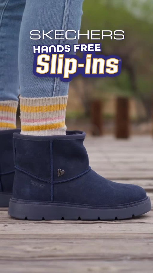 Wrapped in style, made for comfort. 🎁✨ Cozy, hands-free boots so good… you might just gift them to yourself. 😉👢
