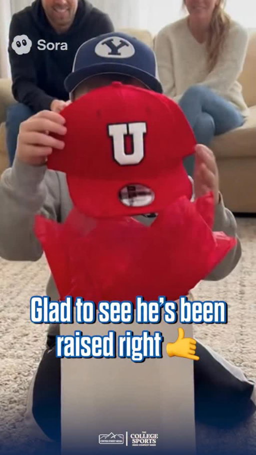 Worst gift someone could ever receive 😭

🎥 : 3ball_crt3r/TT
•
•
•
#gocougs #byufootball #byu #gocougs 🤙  #byumbb #byucougars #gocougars #CFB #CollegeFootball #NCAA #Big12 #Explore #ExplorePage #CollegeFootball25 #FYP #Football #Podcast #Overtime