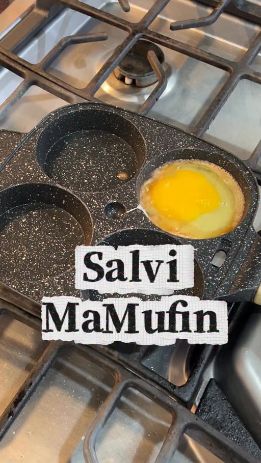 💙 The Salvi MaMufin 🇸🇻
Who needs drive-thru when you got Perla Brand? 👏🏽
 Beans, cheese, plátanos all ready to heat & eat.

A Salvi twist on a classic breakfast sandwich 🔥
#SalviMaMuffin #PerlaBrand #SalviRenaissance #BreakfastConSabor

🍳 Recipe for The Salvi Mamufin:

Ingredients:
	•	1 English muffin, toasted
	•	2 spoonfuls of Perla Brand black beans
	•	Queso fijolero con chile de Parla 
	•	2 slices of Perla Brand plátanos fritos
	•	fried egg 

Instructions:
	1.	Toast your English muffin until golden brown.
	2.	Heat up the Perla Brand beans and spread them on the bottom half.
	3.	Add a layer of Perla Brand cheese.
	4.	Stack on the Perla Brand plátanos fritos
	5.	Top it off with the muffin lid and take that first bite.

☕️ Quick, simple, and puro sabor salvadoreño  ready in minutes. #CalentarYartar #heatandeat