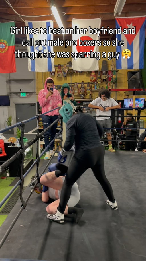 She is not innocent. Two weeks of hell with her at the gym 😤
#Boxing