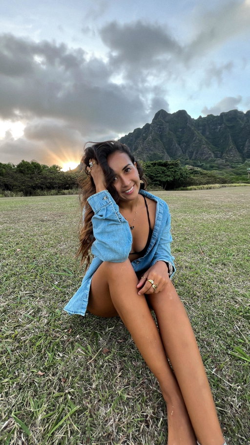 Let’s go play 🤸🏽‍♀️

Somewhere along the way I realized growing up doesn’t mean we have to stop playing. I’m always outdoors because that’s what makes me happy. And you should go play too. Because that little kid in us? They still need to play 🤍

I also stopped drinking almost a year ago (was only supposed to be for 75 Hard 😅) and somehow just never went back. Turns out being out in nature, diving, laughing, climbing, exploring… that’s the kind of fun I never get tired of. 🙃

#funtimes #lovelife #exploremore #explorewithme #ocean #land #sea #taylorswiftedits #travel #dowhatyoulove #lifeisgood