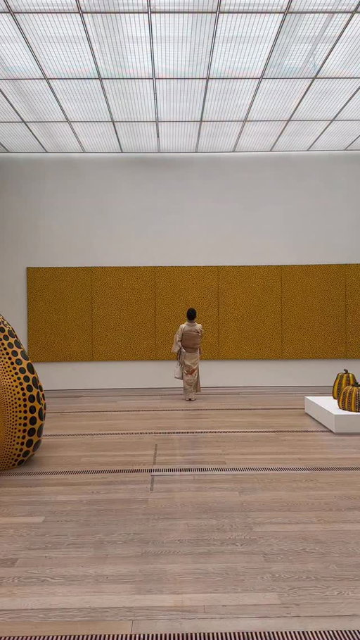Yayoi Kusama at @fondationbeyeler ☁️
-
-
-
-
-
#yayoikusuma #yayoikusamaexhibition #fondationbeyeler #switzerland #art #museum #architecture