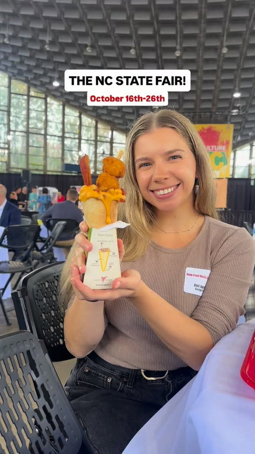 THE NC STATE FAIR STARTS TODAY!! @ncstatefair 

So many delicious food vendors that I was lucky enough to try this week 🍎🥓🌮🧀

Message me with any questions about any food vendors! 🫶🏼

#northcarolina #raleighnc #raleigh #ncblogger #raleighdurham #ncstatefair