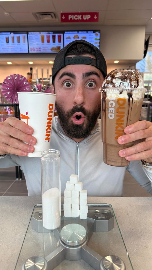 Avoid all the sugar in hot cocoa with @itsblume 

Swap your Dunkin for a healthier alternative with real, whole, superfood ingredients and just 1g of sugar… coming from coconut sugar

Check out Blume’s Reishi Hot Cocoa blend on their website and use code “joeywellness” at checkout for a discount on all their products 

#suga #sugar #health #drink