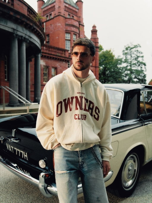 Mason Mount for Represent Owners Club

Launching in-store & online 22.10.25