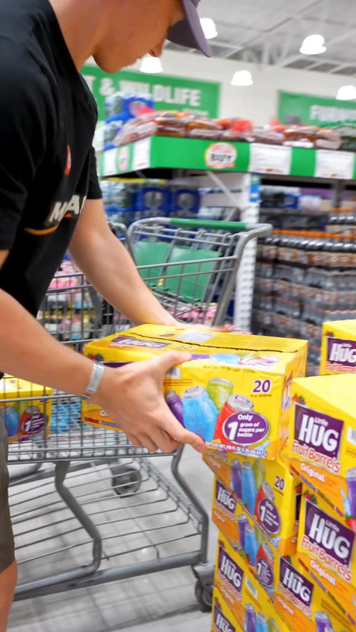 Grabbing the essentials for Talladega 🛒 

#partner