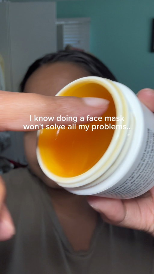 Doing a face mask won’t solve all your problems… but Proactiv’s Smooth & Bright Resurfacing Mask will make your skin brighter, smoother, and more radiant ✨ So maybe that’s one problem it solves? 😉