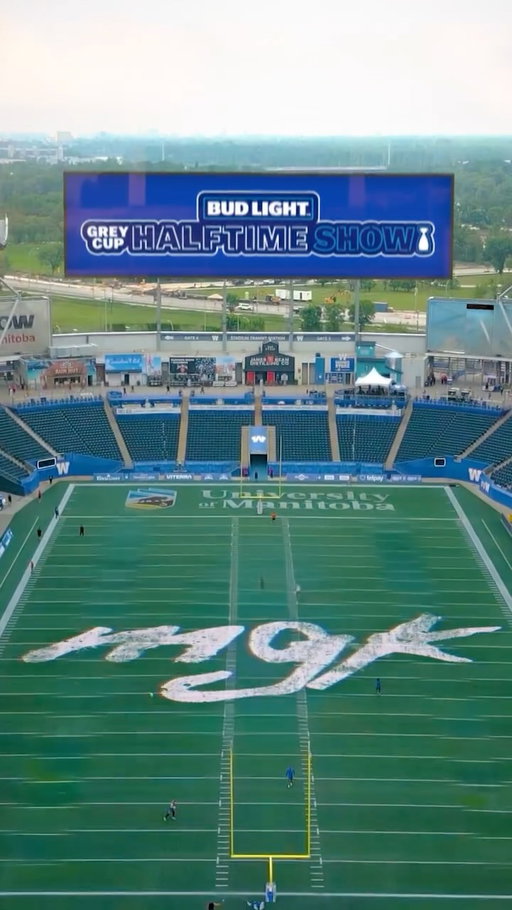 MGK. ⁣
⁣
WINNIPEG. ⁣
⁣
@BUDLIGHTCA #GREYCUP HALFTIME SHOW. LET'S GO! ⁣
⁣
@MachineGunKelly

🗓️: 112th #GreyCup | Sunday @ 6 PM ET⁣
🇨🇦: TSN, CTV, RDS⁣
🇺🇸: CBSSN⁣
🌎: CFL+