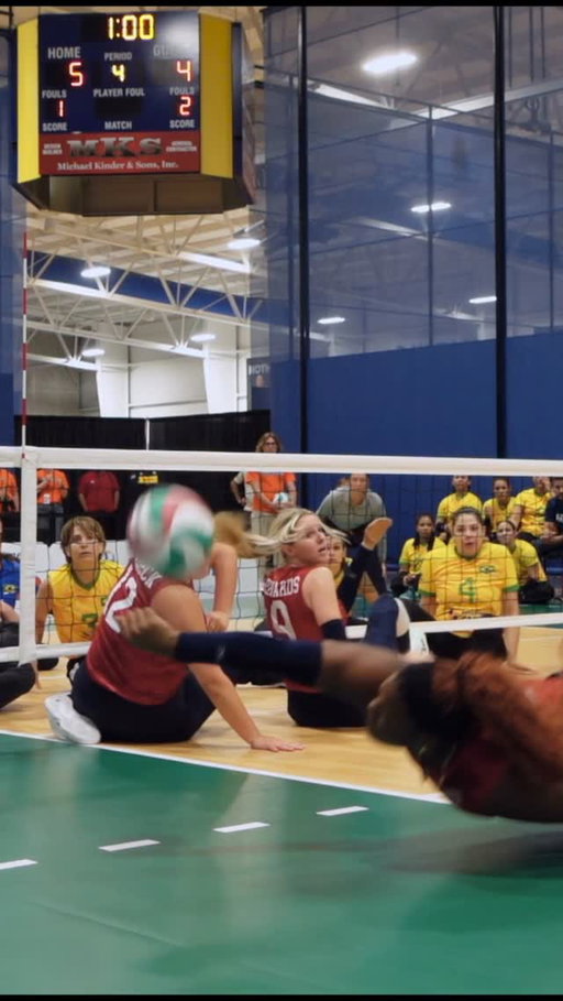 🔥 Every swing looked like the end — but Team USA just wouldn’t let it drop 🇺🇸💪 Relentless defense and pure grit in this rally 👏

#SittingVolleyball #USAVolleyball #Volleyball #FtWayne2025WorldCup