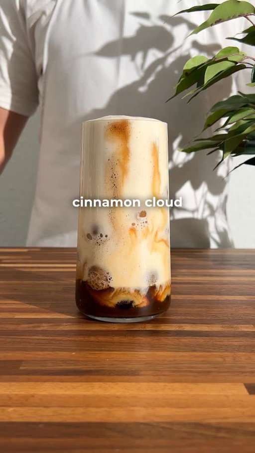 Brown Sugar Cinnamon Cloud 🤎 Recipe 👇🏽

Recipe:
- froth up:
* double shot of espresso
* 1 tsp of brown sugar
* 1/4 tsp of cinnamon powder
- add to a glass with ice cubes
- create your cinnamon foam:
* 4 oz/ 120 ml of milk of choice (barista oat milk for me)
* 1/2 tsp of cinnamon powder 
* optional half oz/ 15 ml of syrup of your choice or a bit of vanilla extract
- pour your cinnamon foam on top

That’s it. Enjoy! 😁

#icedcoffee #icedlatte #coffeerecipe