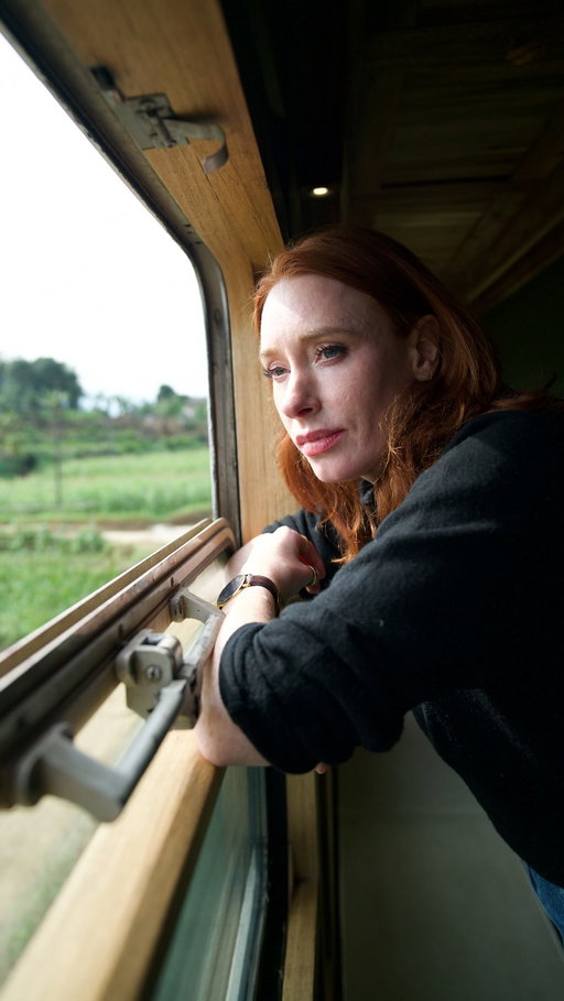 The Infinite Explorer with @fryrsquared seeks out extraordinary local voices and unexpected quirks of history and geography that reveal what makes each place truly unique. 

With Fry’s famous curiosity, wit and insight, she peels back the layers of six iconic nations: Spain, Vietnam, Greece, South Korea, Ireland and Iceland.

The all-new series will air Mondays at 8 p.m. ET starting Nov. 2 on Bloomberg Originals, available on major streaming platforms such as Samsung TV+, Prime Video Channels and LG channels. 

It will also air at 10 p.m. ET on Bloomberg TV and be available on-demand on Bloomberg.com and YouTube.
