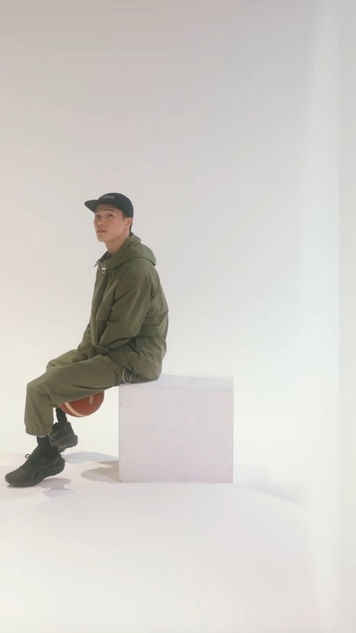 From training to downtime. Our new Training Apparel helps to keep you cool, comfortable and stylish throughout the day.
 
See it in action— featuring ASICS athlete Renshi Chokai. #ASICSTRAININGAPPAREL​