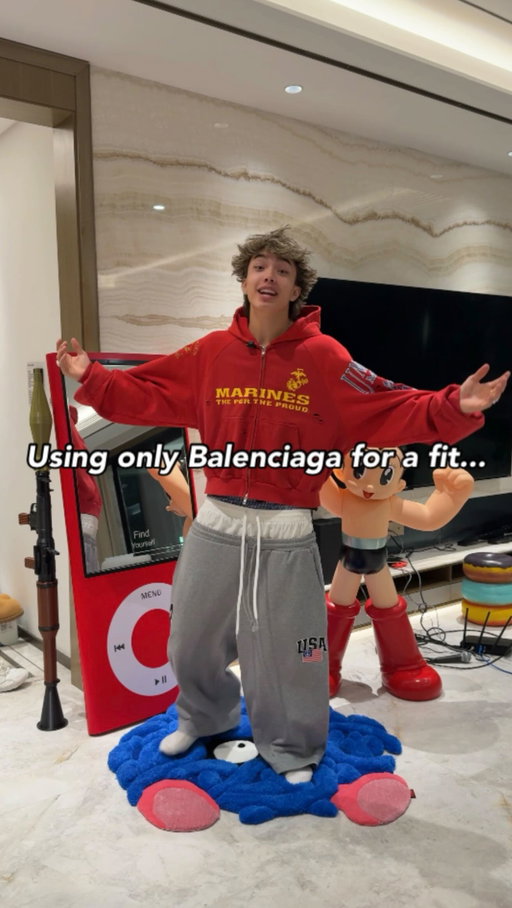 Down payment in Balenci😂
•
•
•
•
•
#explore #explorepage #reels #viral #fashionstyle #ootd #outfitinspo #outfitideas #trentinvuong
#fitsonpoint #fits4men #not #comedy #streetwear #vancouver #vintagestreetwear #funny #instacool #instareel #reelsofinstagram #shortvideo #reelcreator #trending #entertainment #creativecontent #viralvideos #instaentertainment