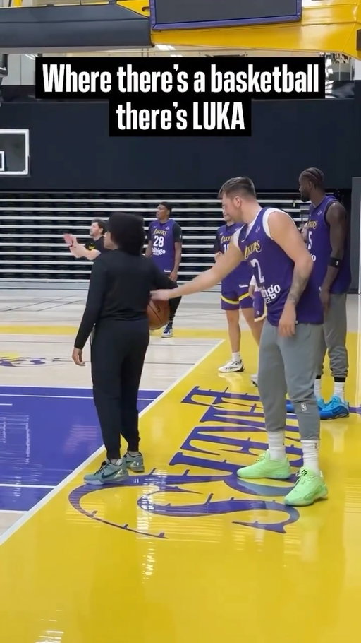 20 seconds of Luka securing the basketball at practice 😂