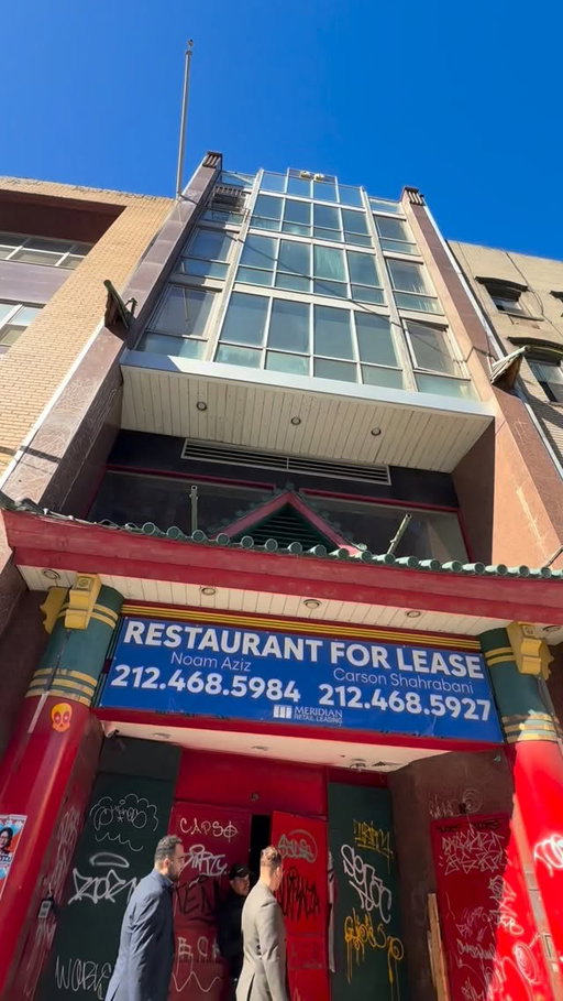 This used to be a McDonald’s #nyc #buildingdeveloper @shlomomalekan @noamaziz @michalcarmi