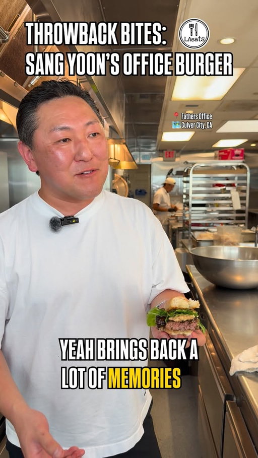🍔 Dreaming of that burger you can’t shake?

🍟 Chef Sang Yoon’s biting back into his legendary Office Burger in Throwback Bites!

🌟 Join us for the LA classic that started it all.

❓ What’s YOUR go-to nostalgic bite?

😎 Tag your burger buddy!

📍 Father’s Office
🗺️ Culver City, CA