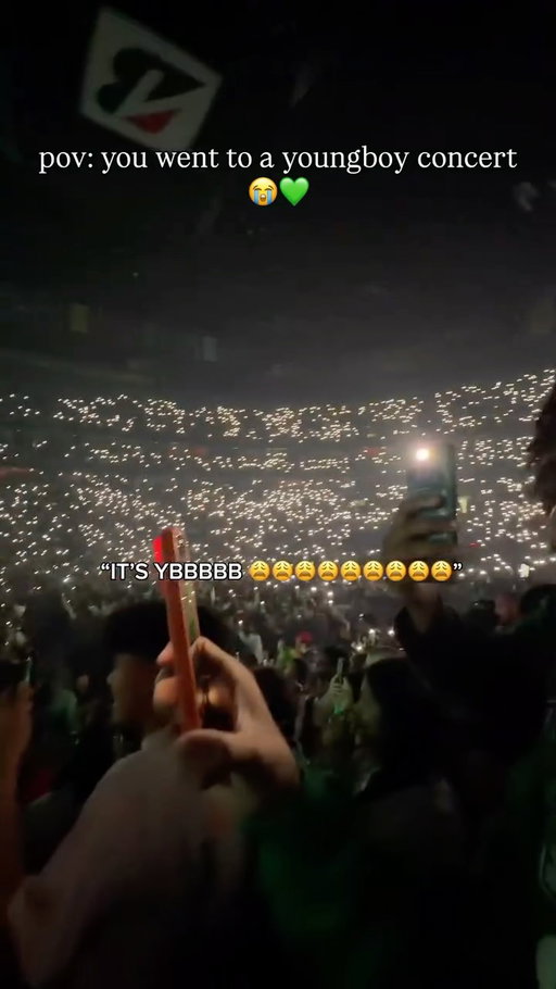 waited so long for this moment 😂😂😂😂😭😭💚

follow @raybarnes_ for more 

twitch : SEANODIGIE #reels #explorepage #explore #exploremore #trending #trend #viral #funny #jokes #pranks #memphis #tn #masa #masatour #nbayoungboy #nashville #youngboy #slime #4kt @nba_youngboy @neverbrokeagainllc @gaulden.sherhonda @imrichporter