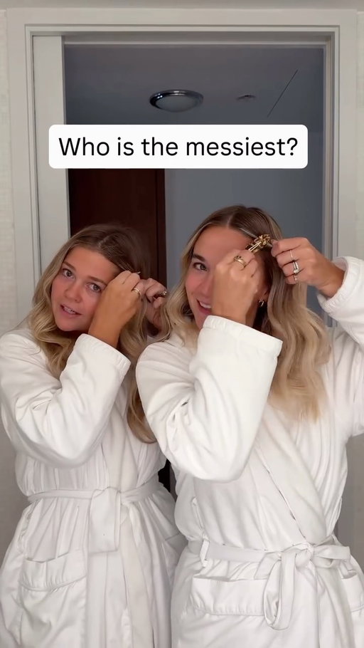 Get to know us - Sister edition 👯‍♀️ We’ve been trying out @simpleskin and honestly love how their SkinTwin Technology just gets our skin, it works with it, not against it. Like having your skin’s bestie on call 💚 #SkinTwin ad