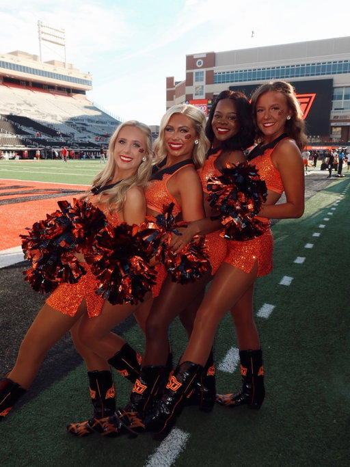 HAPPY HOMECOMING COWBOY FANS !!! 🧡🤠— See you at BPS @ 7 !!! ✨