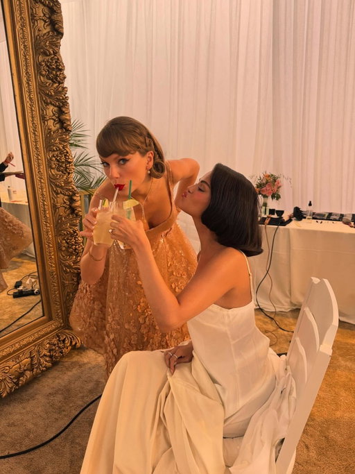 Here’s to celebrating life’s wins (no matter how big or small!!) with your favorite humans. 🥂💛
 
Tag your bestie and what you’re cheers-ing to this weekend below.