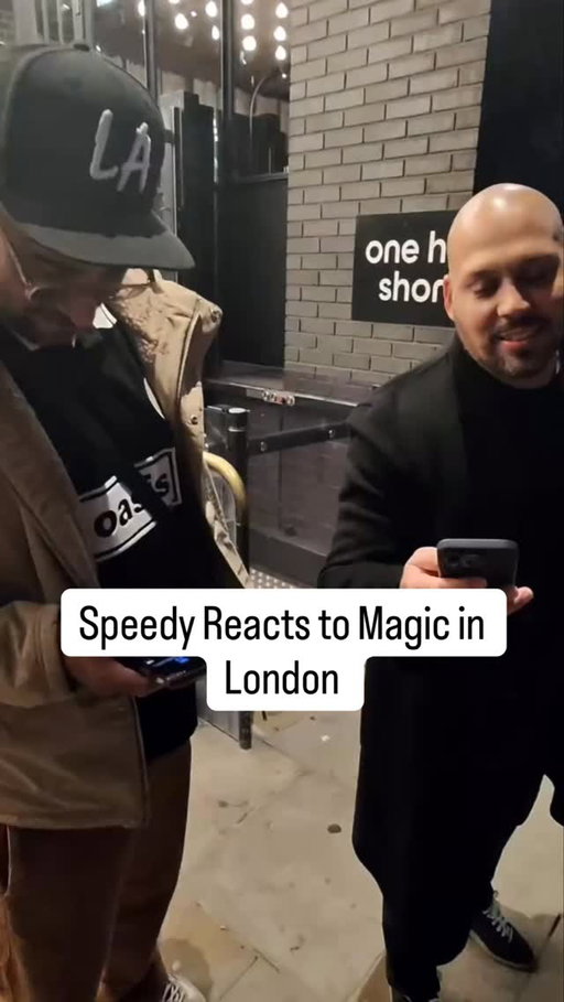 @speedymorman Reacts to Magic in London

#magictrick #magic #speedymorman #london
