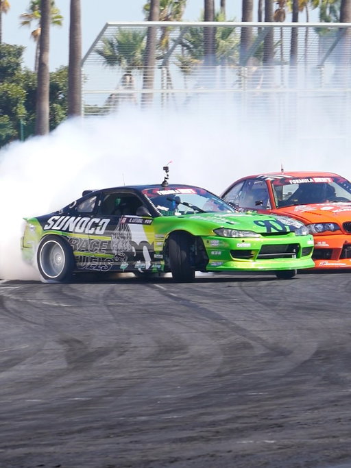 @ryanlitteral and his S15 shredding in practice before winning the Seeding 16. One of the best looking cars on grid. 

For those that don’t know, the seeding 16 is basically a pre-qualifying bracket held before the main competition where drifters compete for the final 8 spots in the top 32 bracket (main competition).

🎥 @paperrvu 

#s15 #schassis #s14 #s13 #rb26 #formuladrift #formulad