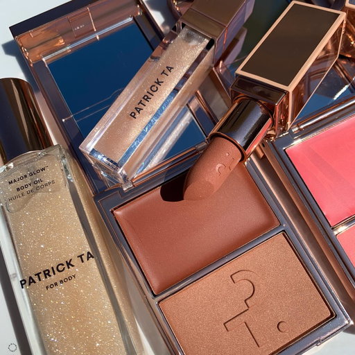 Anyone else going feral over all of Patricks new launches!!!! Come to Momma!! @patricktabeauty @patrickta @sephoracanada

#patrickta #patricktabeauty #blush #blushgirl #patricktashespassionate #shespassionateblush #pinkblush #peachblush #monochromemoment #velvetblush #crueltyfreebeauty #igbeauty #canadianbeautyblogger