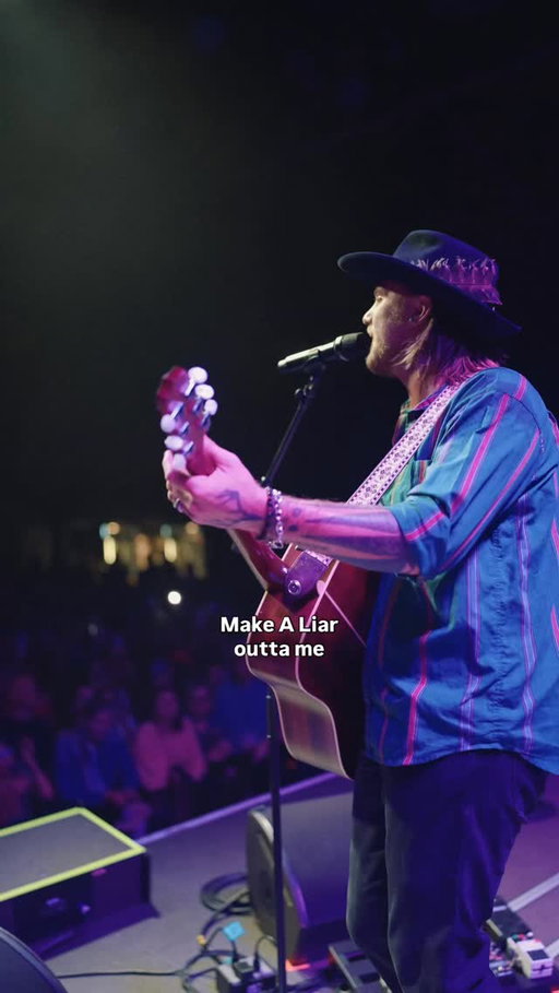 i’d be lying if i said i wasn’t blown away by how yall have reacted to this one on tour. Make A Liar is #21 on Australia Country Radio 😳

#jacksondean #makealiar #onthebackofmydreamstour