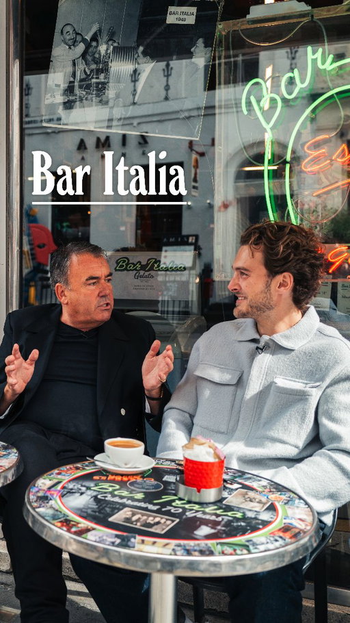 London’s most iconic café @baritaliasoho, Open 7am-4am 7 days a week, run by the same family since 1949. We must protect it at all costs. 🙌