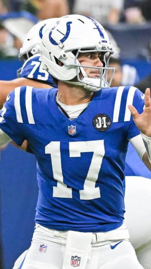 #newyorkgiants super fan said not to get too excited for #indianapoliscolts Daniel Jones 👀