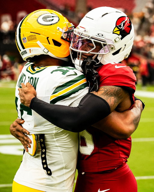 old fashioned sibling rivalry 🤝