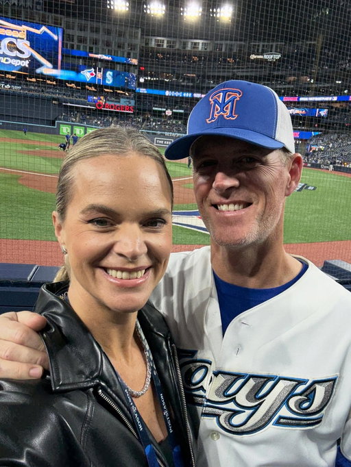 Game 6. One of us was working. One of us was not. #alcs