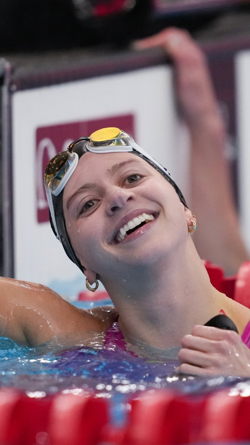 World Record broken! 50.19 Kate Douglass ends a 7-year reign. 🔥

#UnitedBySwimming