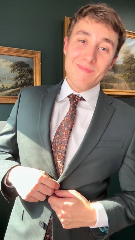 Winter weddings are a vibe, but which vibe? help me pick out a wedding suit. 🍂 

Don’t forget to snag 15% off with my code SPENCER15, online purchases only @menswearhouse, valid through 1/3/26. 

AD #menswearhouse #weddingguest #suit
