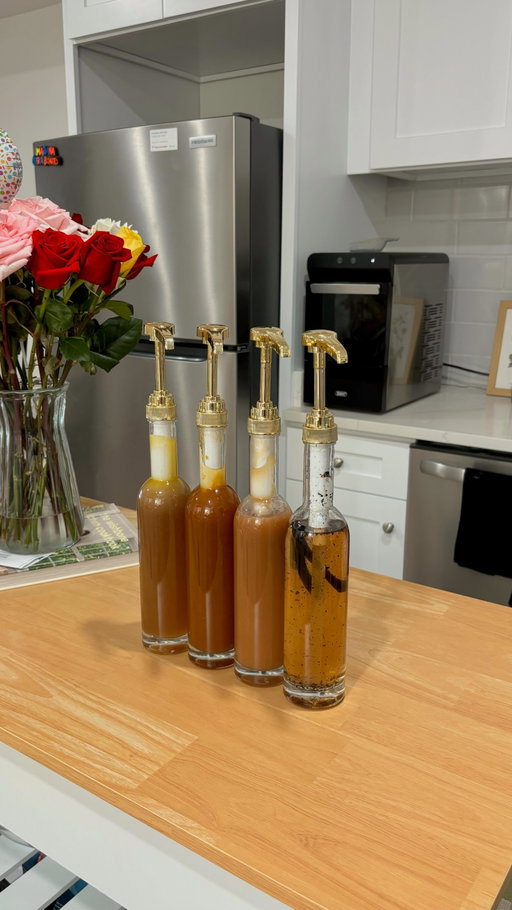4 super delicious and easy coffee syrups you can make all fall long ☕️🤍

✨Comment “recipes” for the full ingredient list and steps ✨

Si no me conocen, I absolutely love making my own coffee syrup at home. It is really simple, sometimes only requires three ingredients! You’re at home coffees will taste 10 times better than you can imagine once you start making your own syrups.