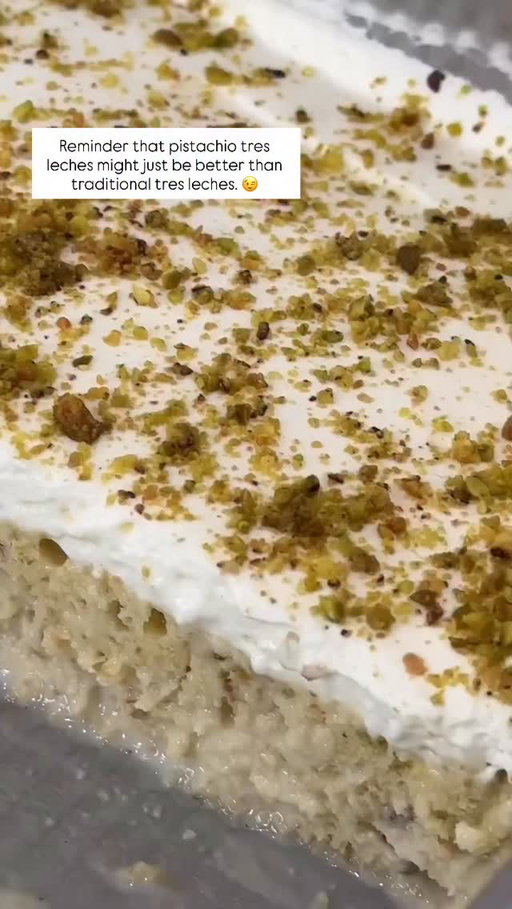 Once we reach peak fall foliage, it is game on for all things holiday baking! (Sorry, I can’t get behind pumpkin desserts on August 1st 😆). One of my favorite recipes I shared last year was this ✨Pistachio Tres Leches✨

Now it does require a level of self-control to share with others, but as we enter the season of giving, isn’t that kind of the point?

Make it, share it, love it. 💯

FOR THE RECIPE✨comment “recipe please” below and I’ll send it your way!

https://www.wellseasonedstudio.com/pistachio-tres-leches-cake/

#treslechescake #pistachos #dessert #holidaybaking #easydessert 

Cover 📸: @brokegirltable
