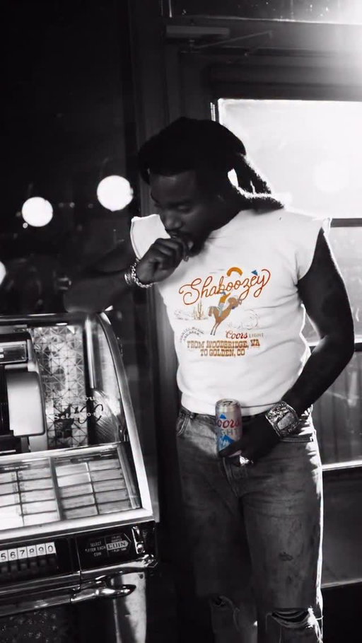 New tees just dropped!! Switch up your style with a little bit of me and a little bit of @coorslight on teesonshuffle.com portion of the proceeds support @musiciansoncall 🎶